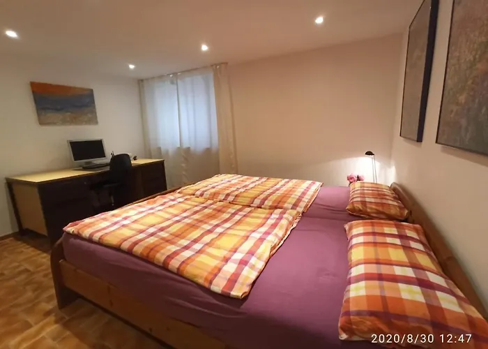 Moebliertes Apartment Mit Bestem Anschluss - Hangelar Mitte